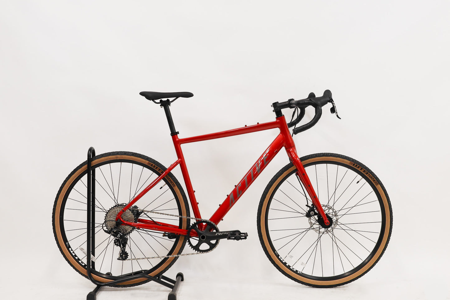 Wanted Gravel 311 Apex