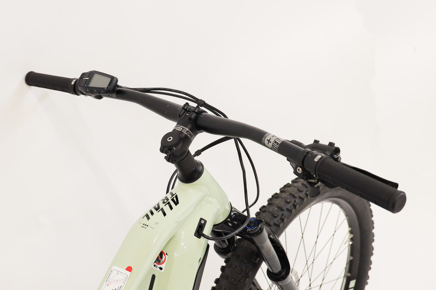 AllTrail 4